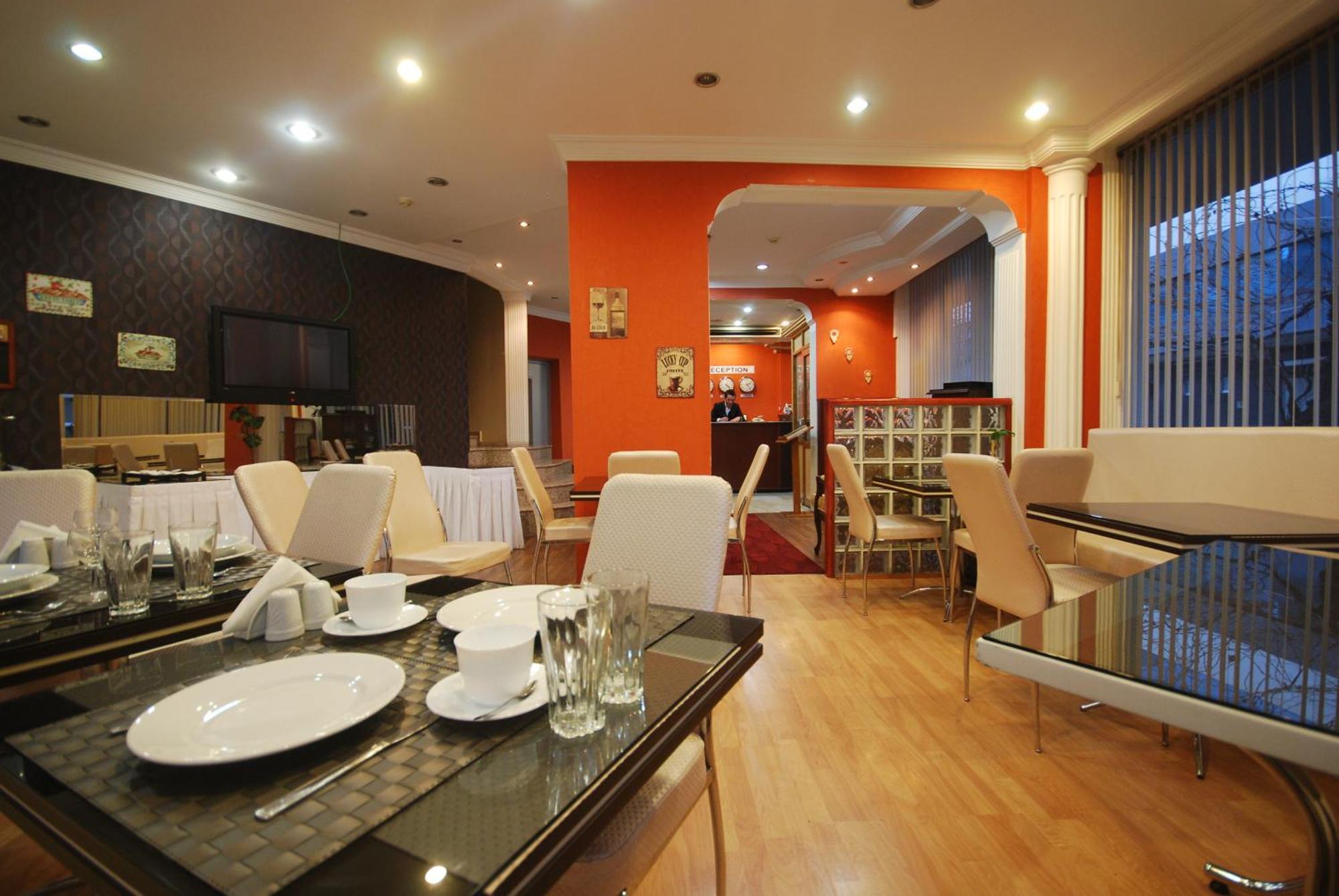 Mini hotel Измир Ресторан фото