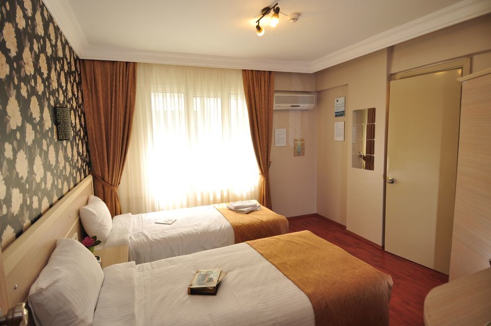 Mini hotel Измир Экстерьер фото