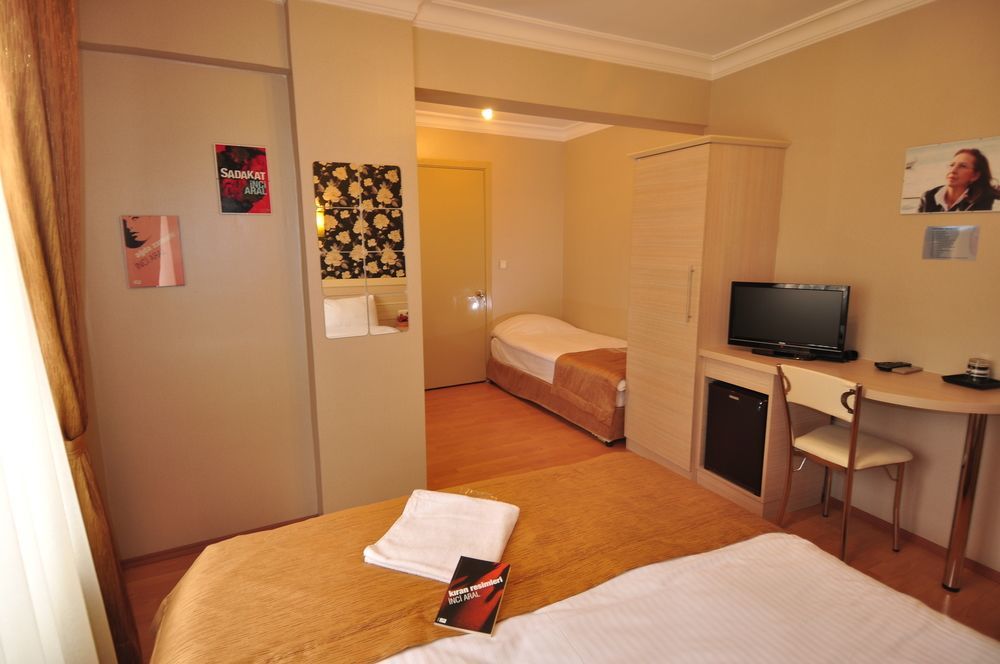 Mini hotel Измир Экстерьер фото